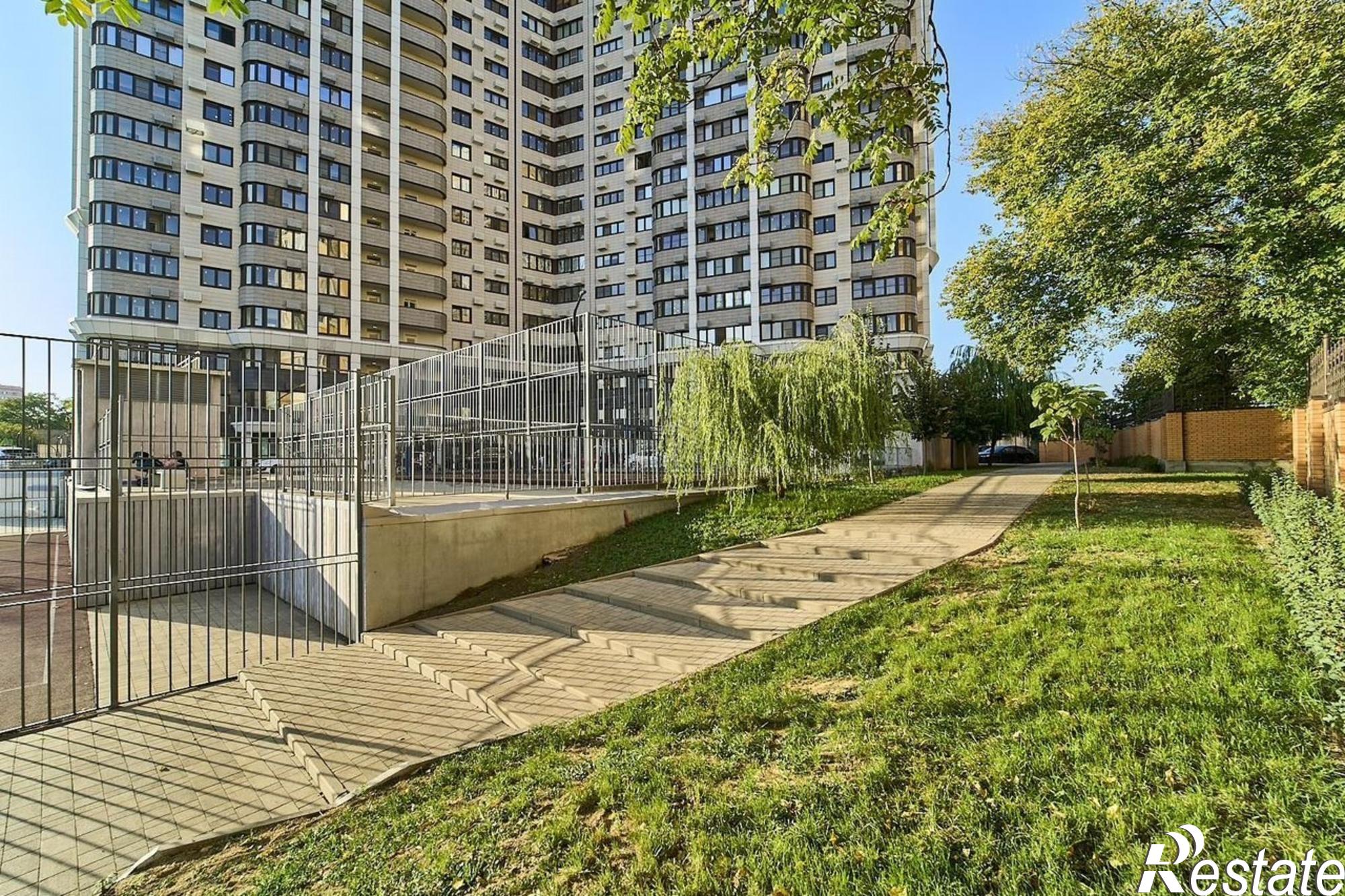 Купить квартиру за 57 000 000 рублей на Западный внутригородской округ,Кожевенная улица,22