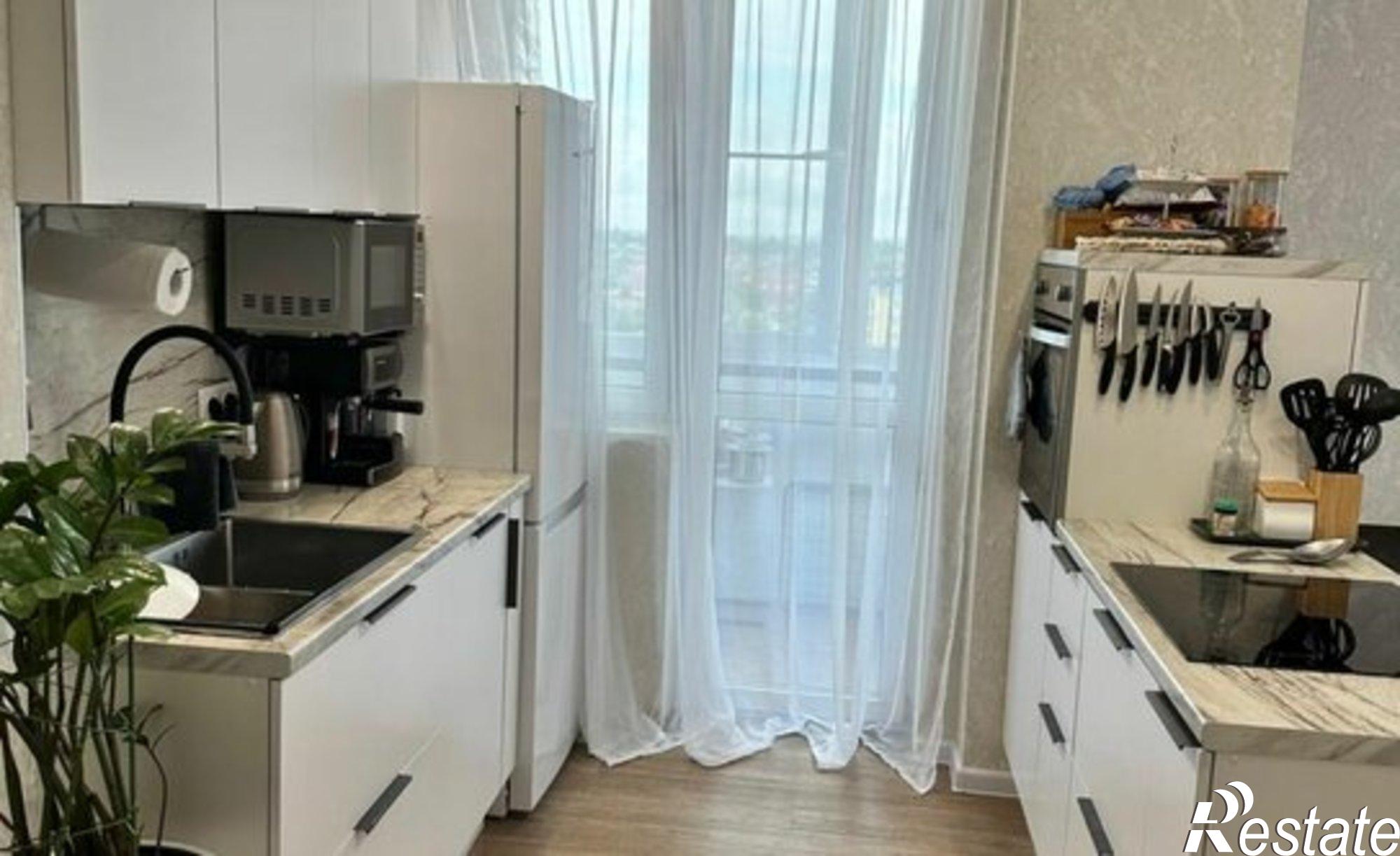 Купить квартиру за 8 300 000 рублей на улица 50 лет Октября, 104