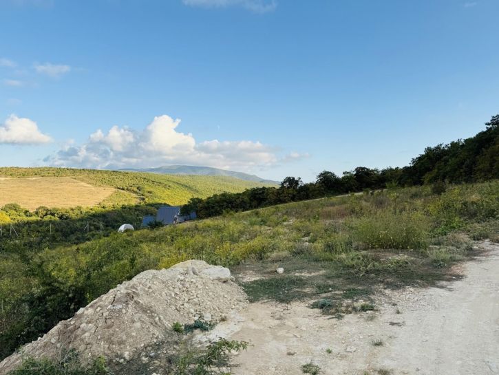 Земельный участок село Варваровка