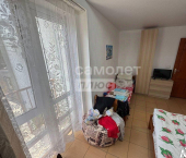 комната 29 кв м улица Кати Соловьяновой, 121