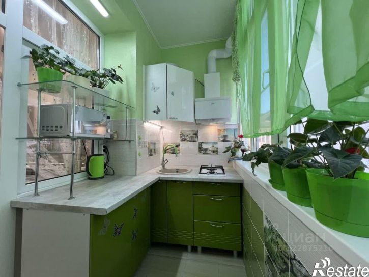 1-комн квартира Лазурная улица, 27,  д. 27