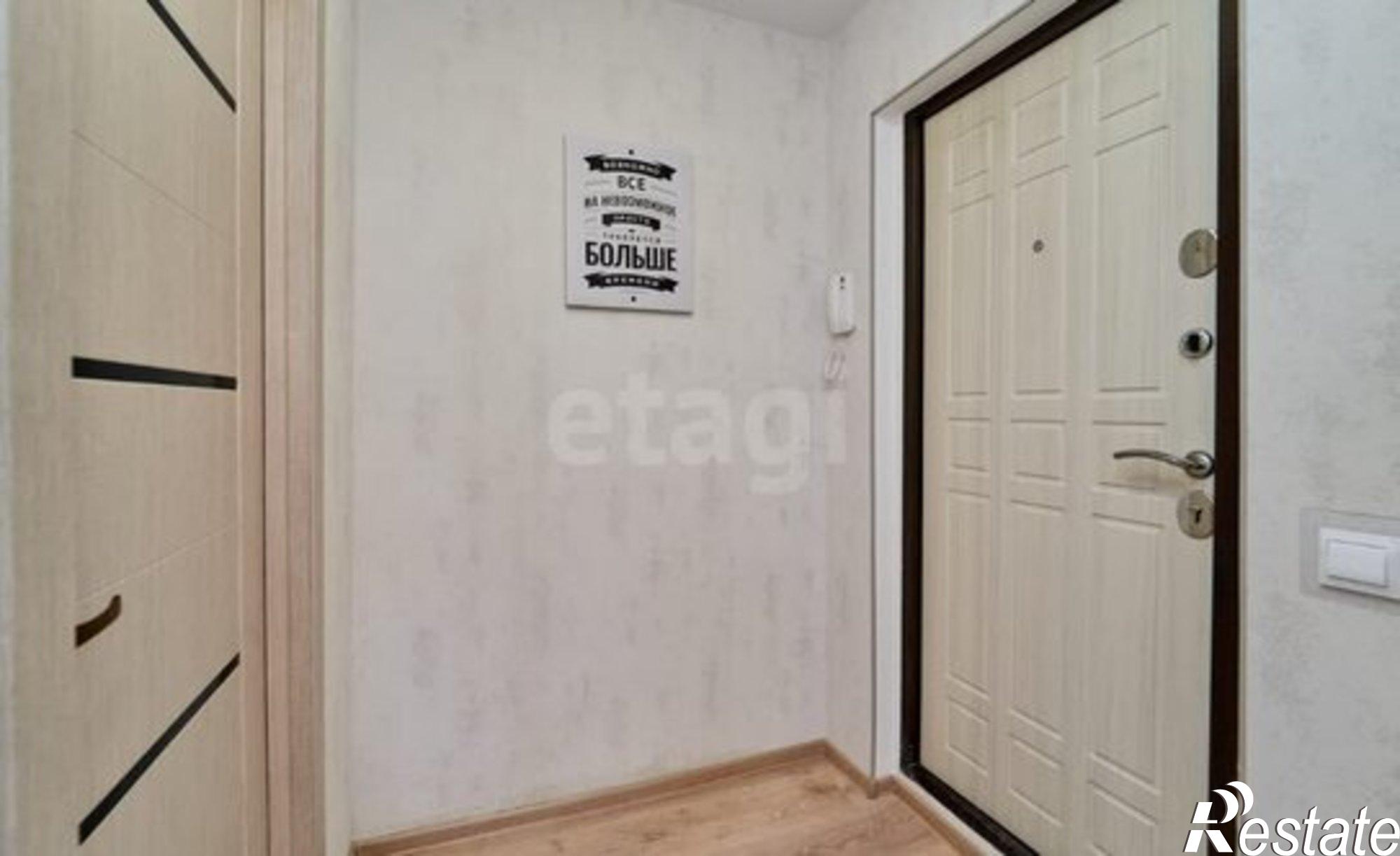 Купить квартиру за 4 900 000 рублей на Краснодар, улица имени 40-летия Победы, 65