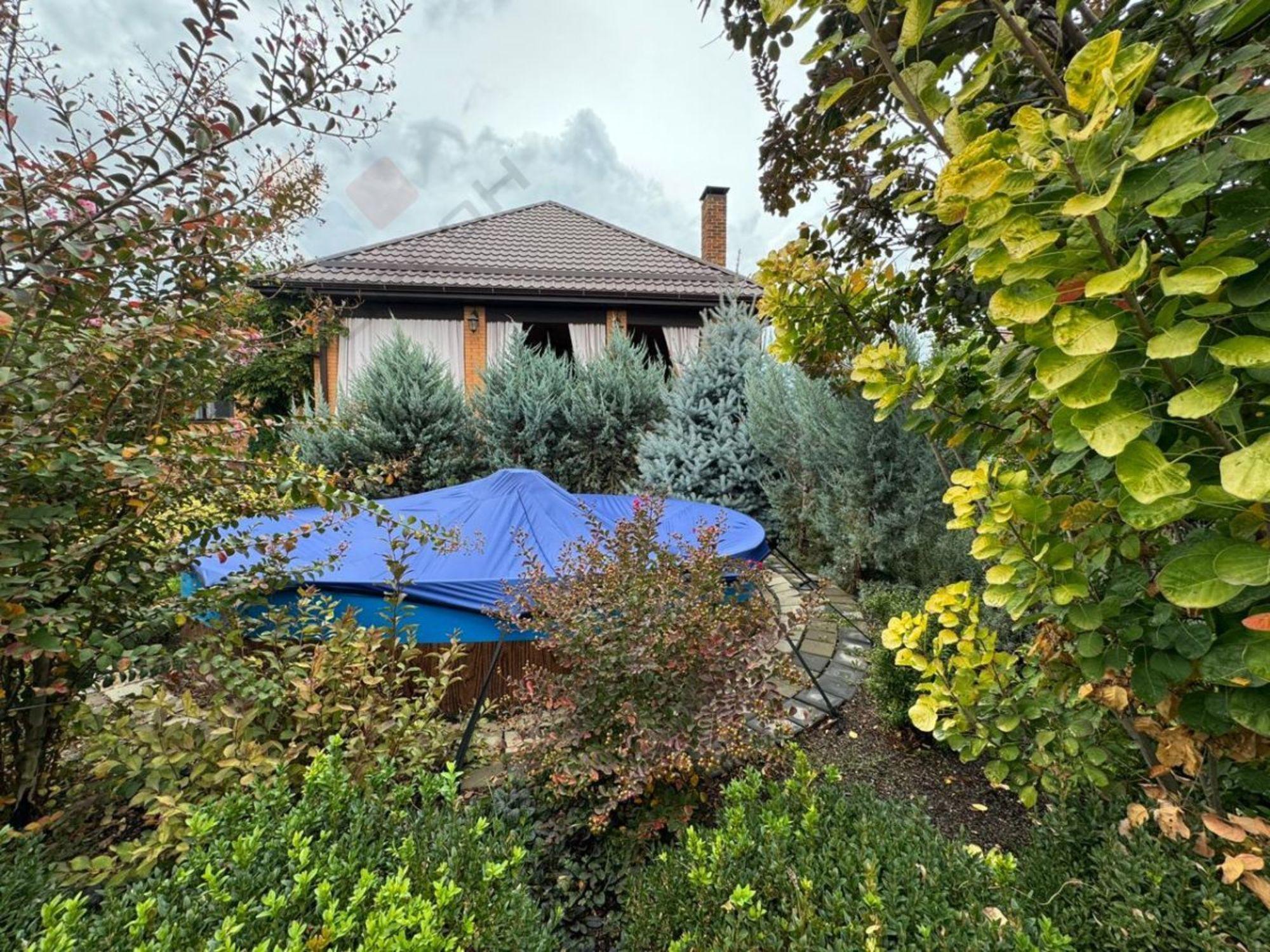 Купить дачу, дом, коттедж за 16 800 000 рублей на микрорайон Светлый, 44