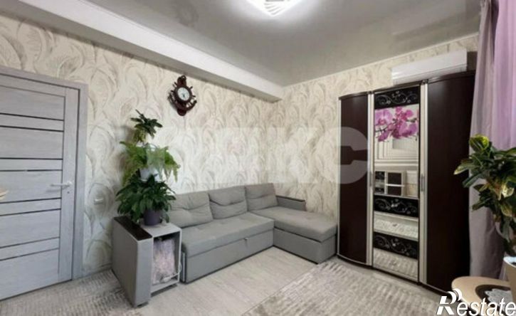 1-комн квартира Лазурная улица, 27,  д. 27