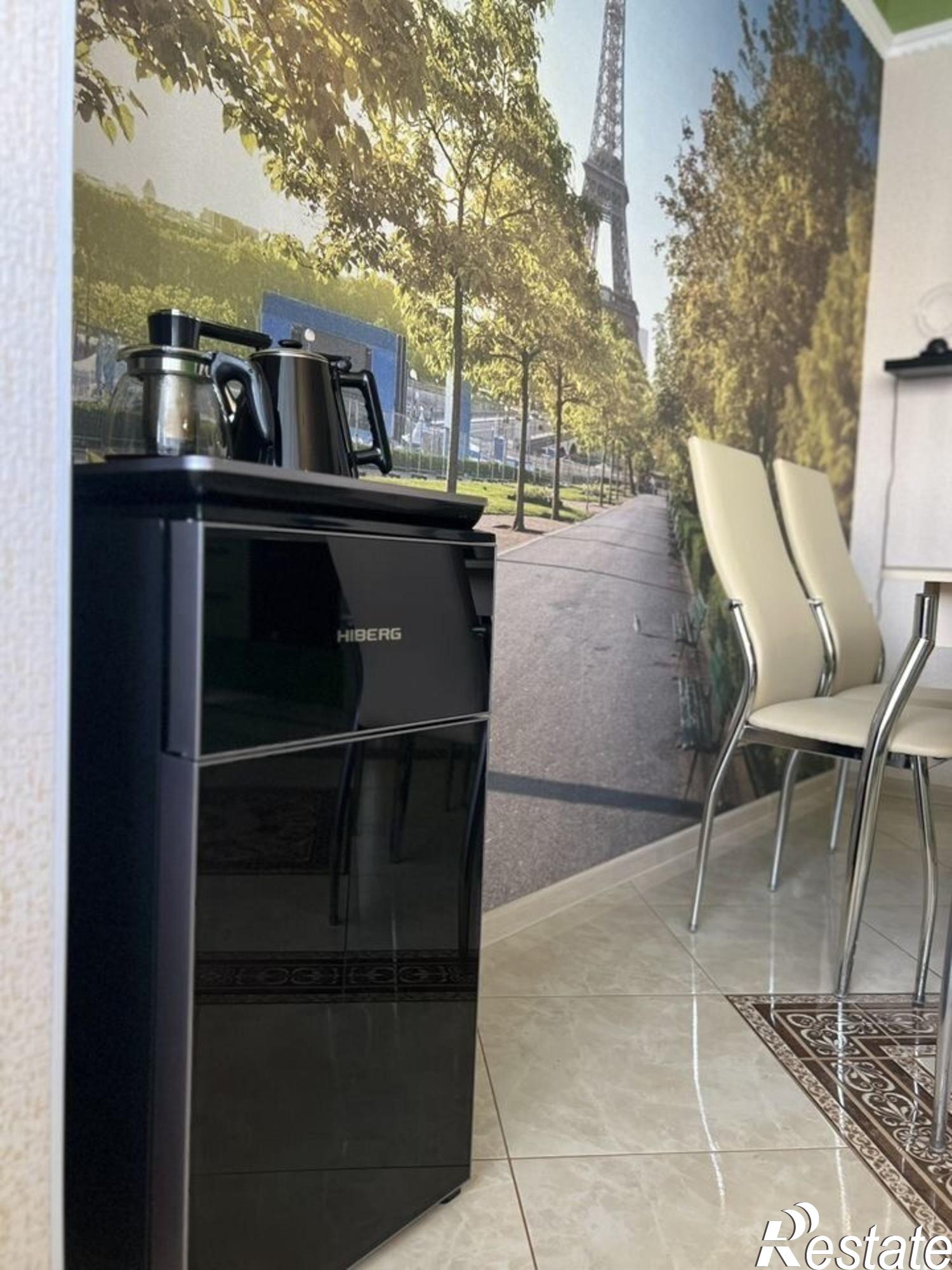 Купить квартиру за 25 000 000 рублей на Центральный внутригородской округ,Будённого улица,129