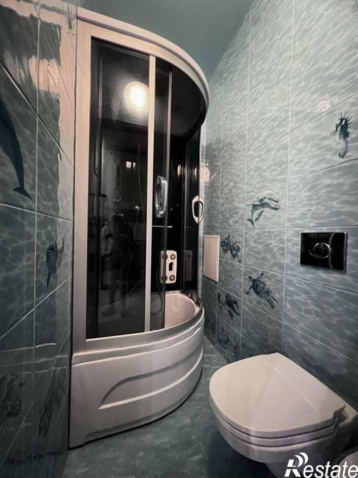 2-комн квартира Центральный внутригородской округ,Будённого улица,129