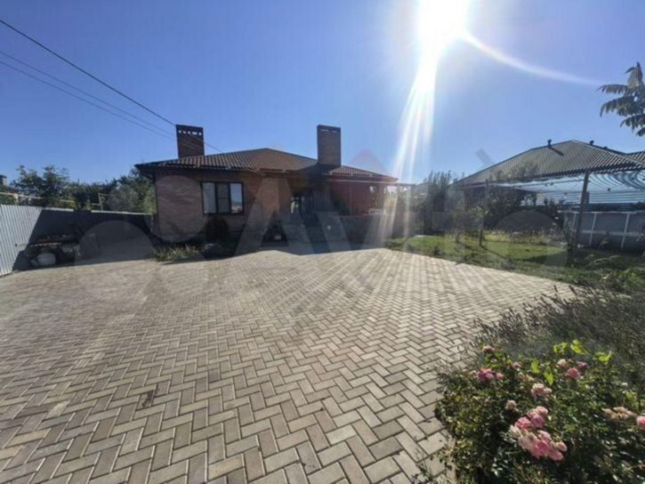 Коттедж/дом Светлая ул, 28