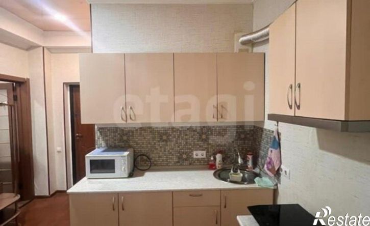 1-комн квартира Лазурная улица, 27,  д. 27