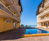 комната 31 кв м улица Декабристов, 199/5