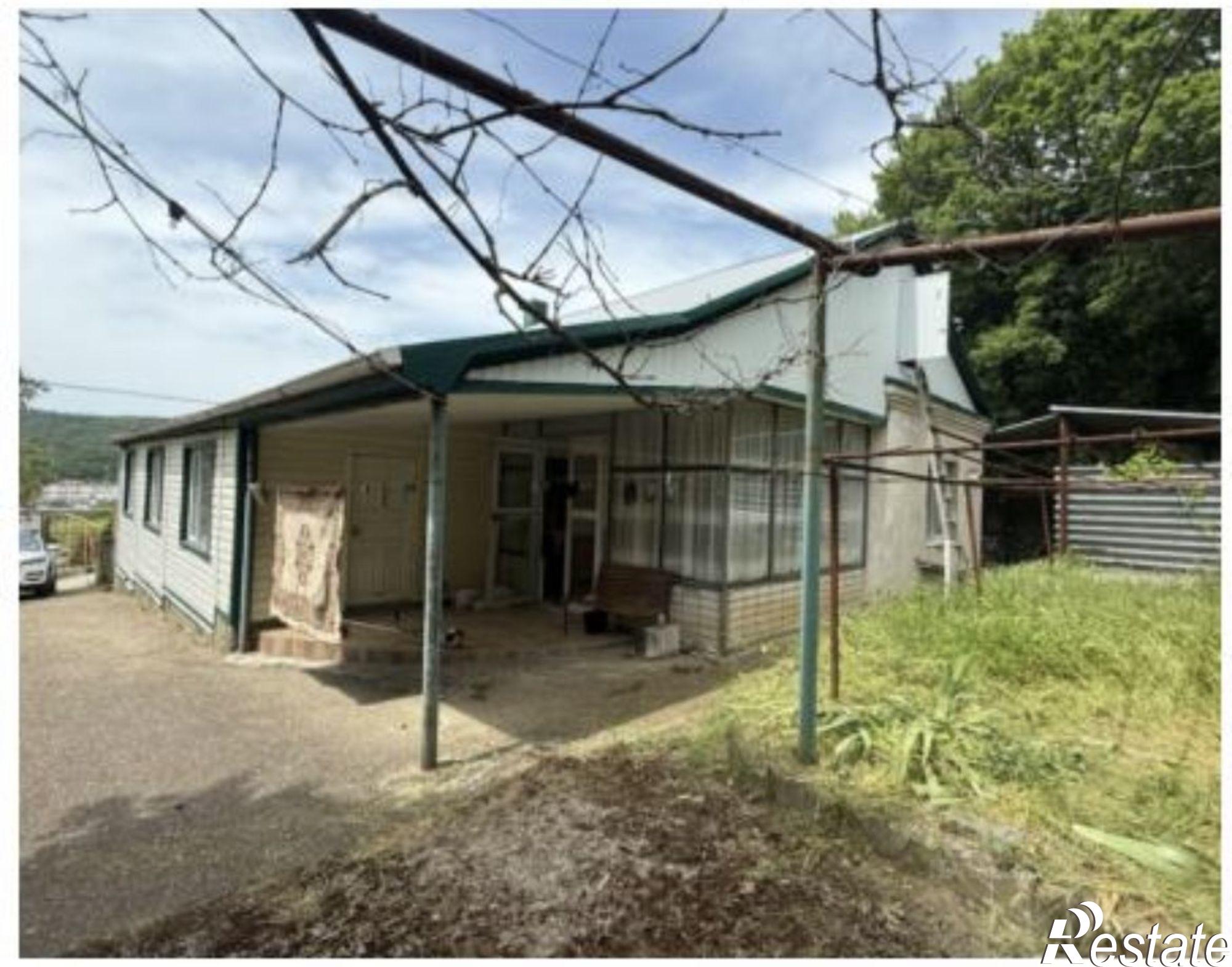 Купить дачу, дом, коттедж за 15 000 000 рублей на переулок Радио, 1А