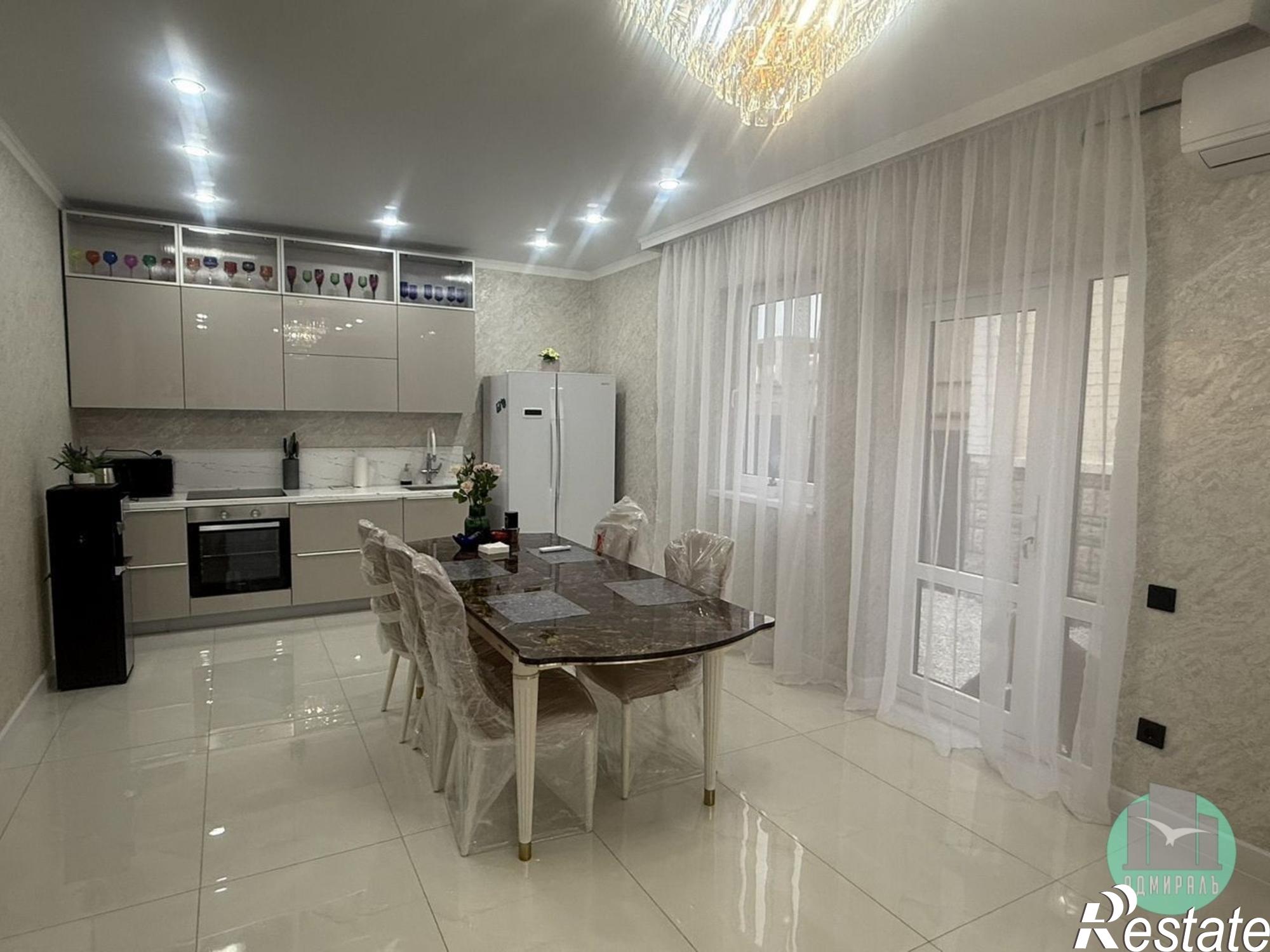 Купить дачу, дом, коттедж за 29 500 000 рублей на муниципальное образование Новороссийск,Зеленая улица