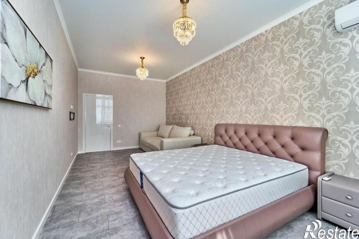 3-комн квартира Центральный внутригородской округ,имени Пушкина улица