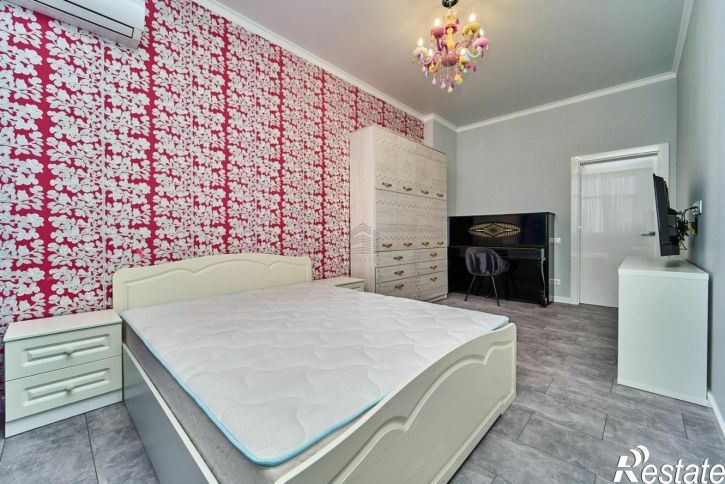 3-комн квартира Центральный внутригородской округ,имени Пушкина улица