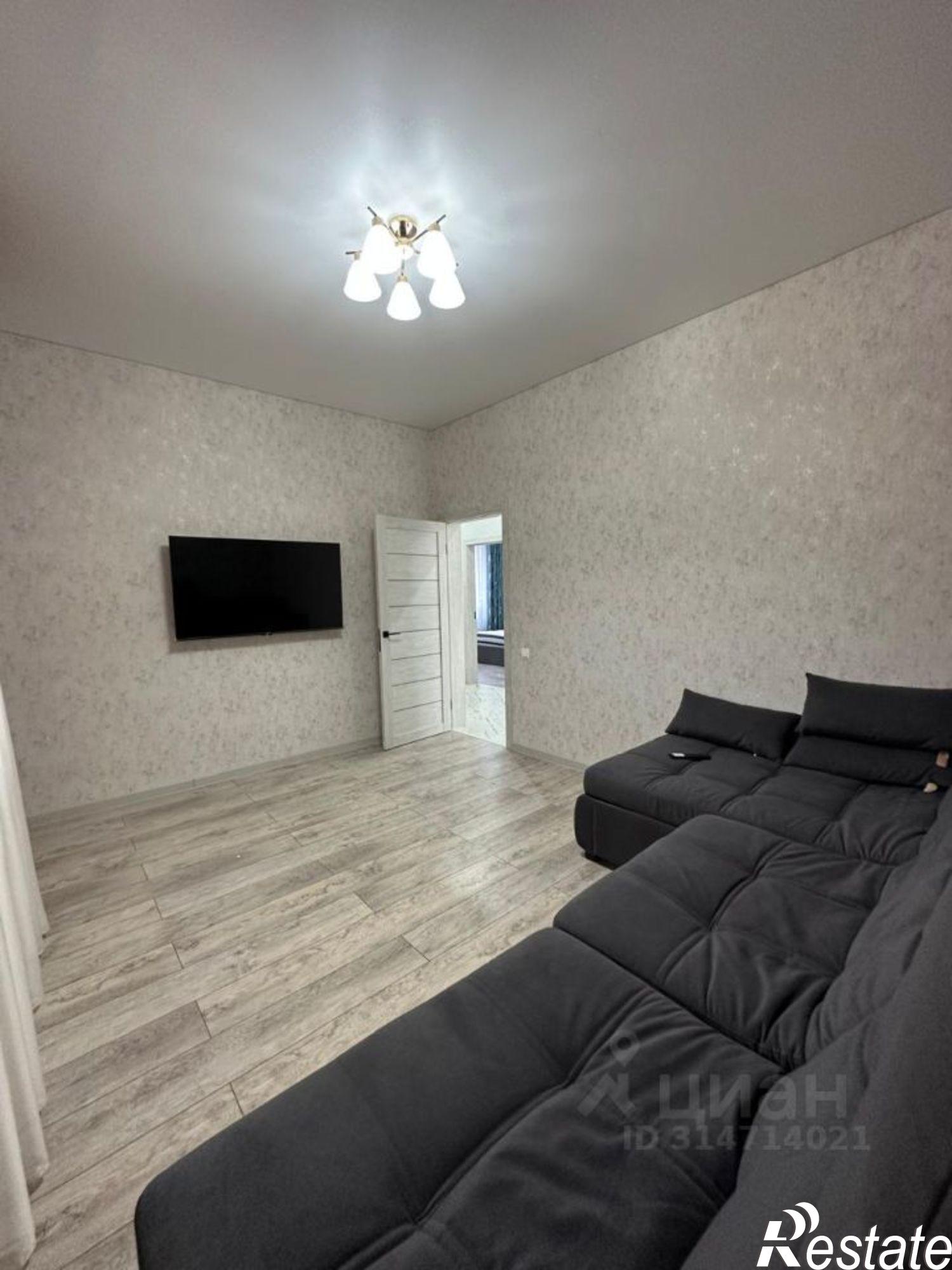 Сдать дачу, дом, коттедж за 50 000 рублей на Полевая улица, 87