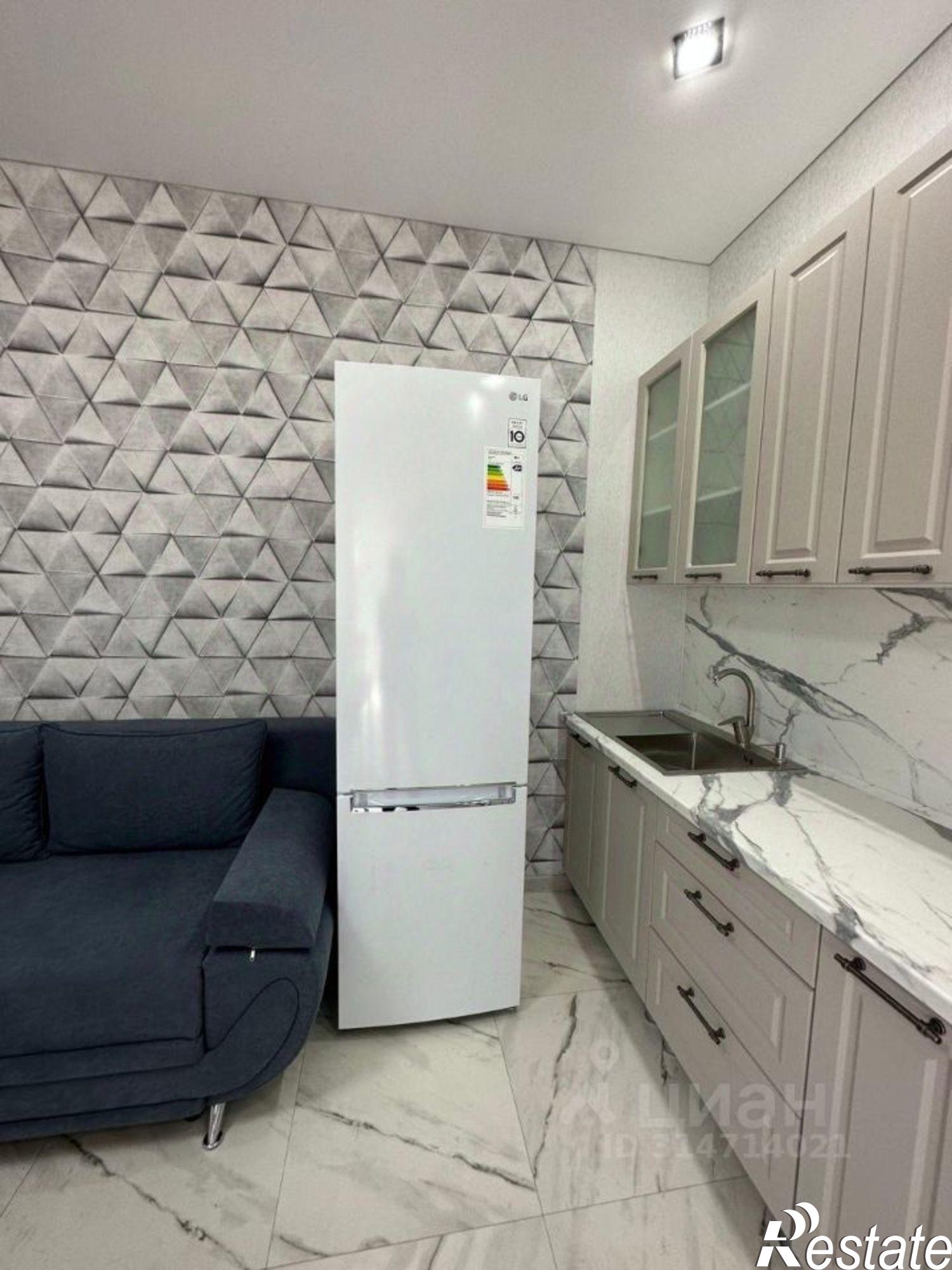 Сдать дачу, дом, коттедж за 50 000 рублей на Полевая улица, 87