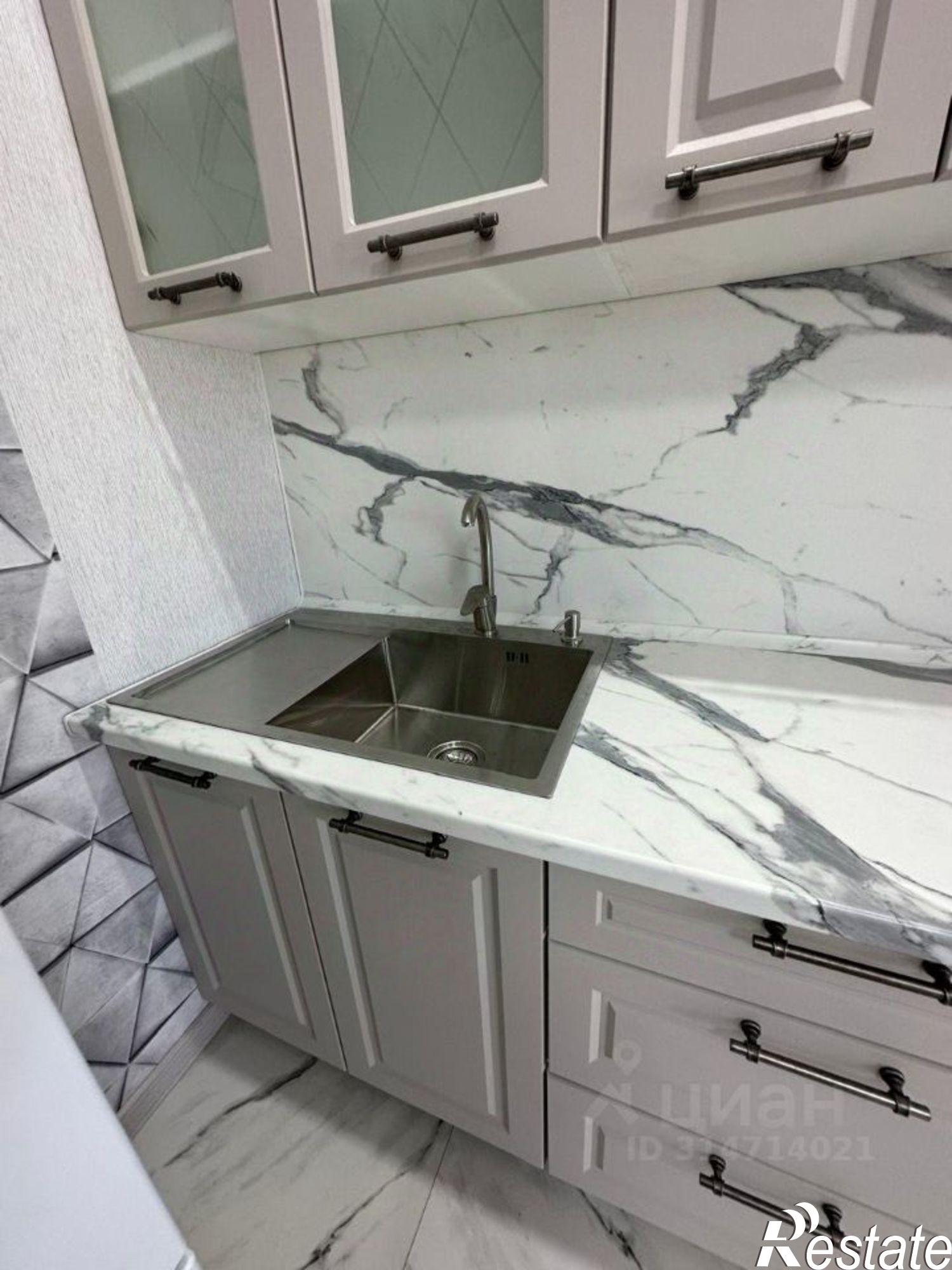 Сдать дачу, дом, коттедж за 50 000 рублей на Полевая улица, 87