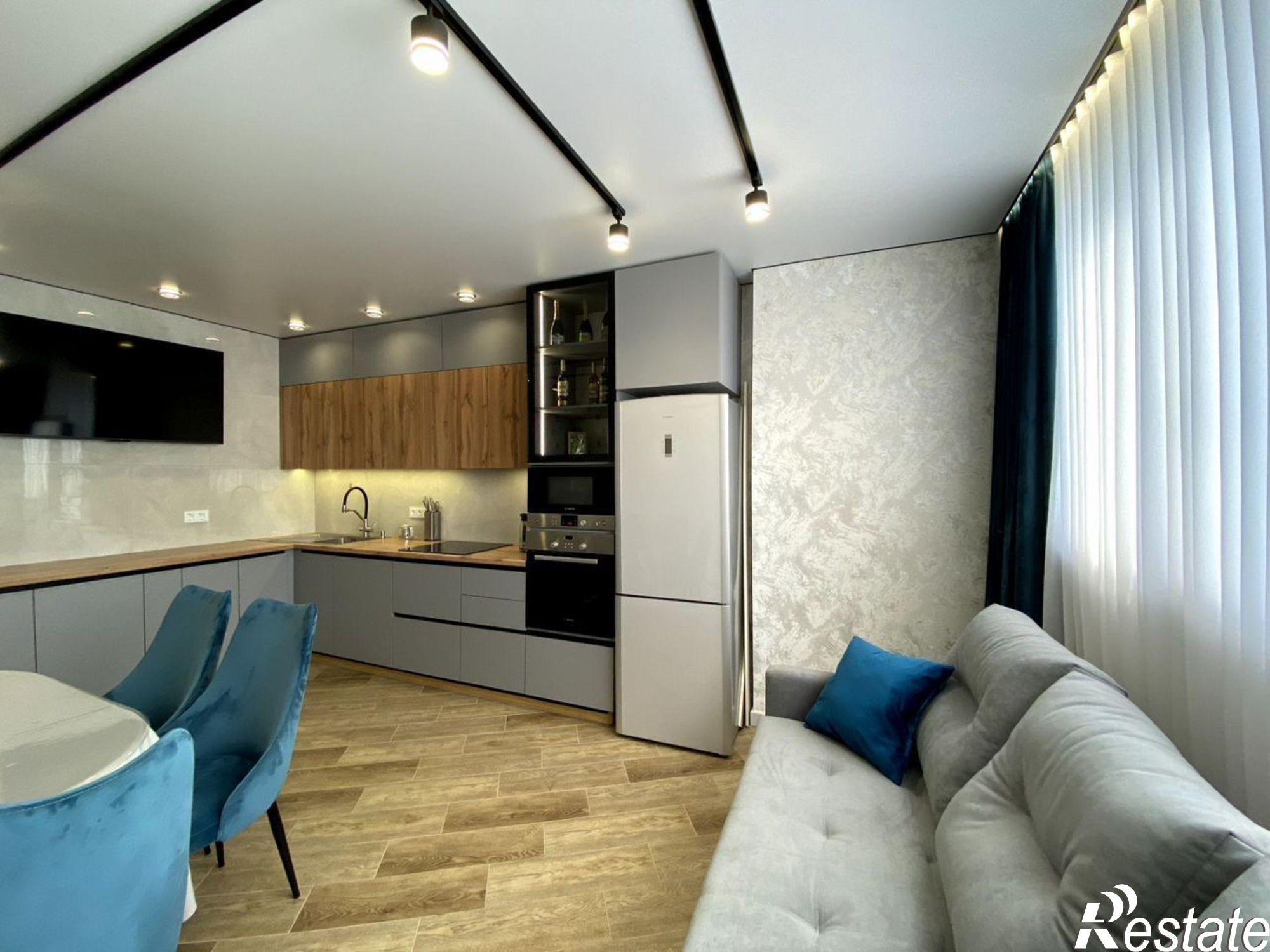 Сдать квартиру за 75 000 рублей на ул 50 лет Октября, 38А/1