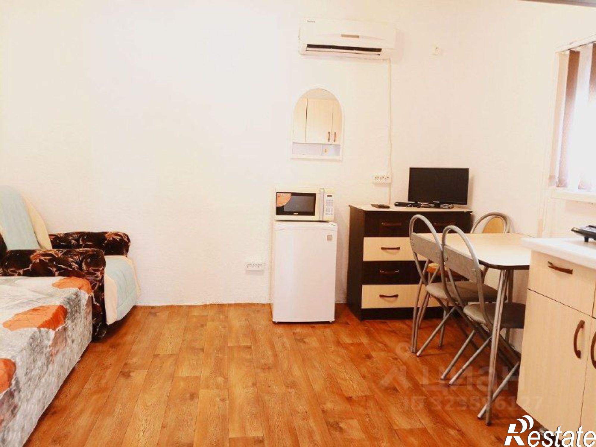 Купить дачу, дом, коттедж за 8 060 000 рублей на ул Азовская, 24