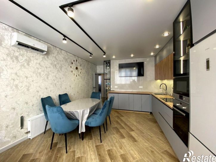 2-комн квартира ул 50 лет Октября, 38А/1,  д. 38А/1