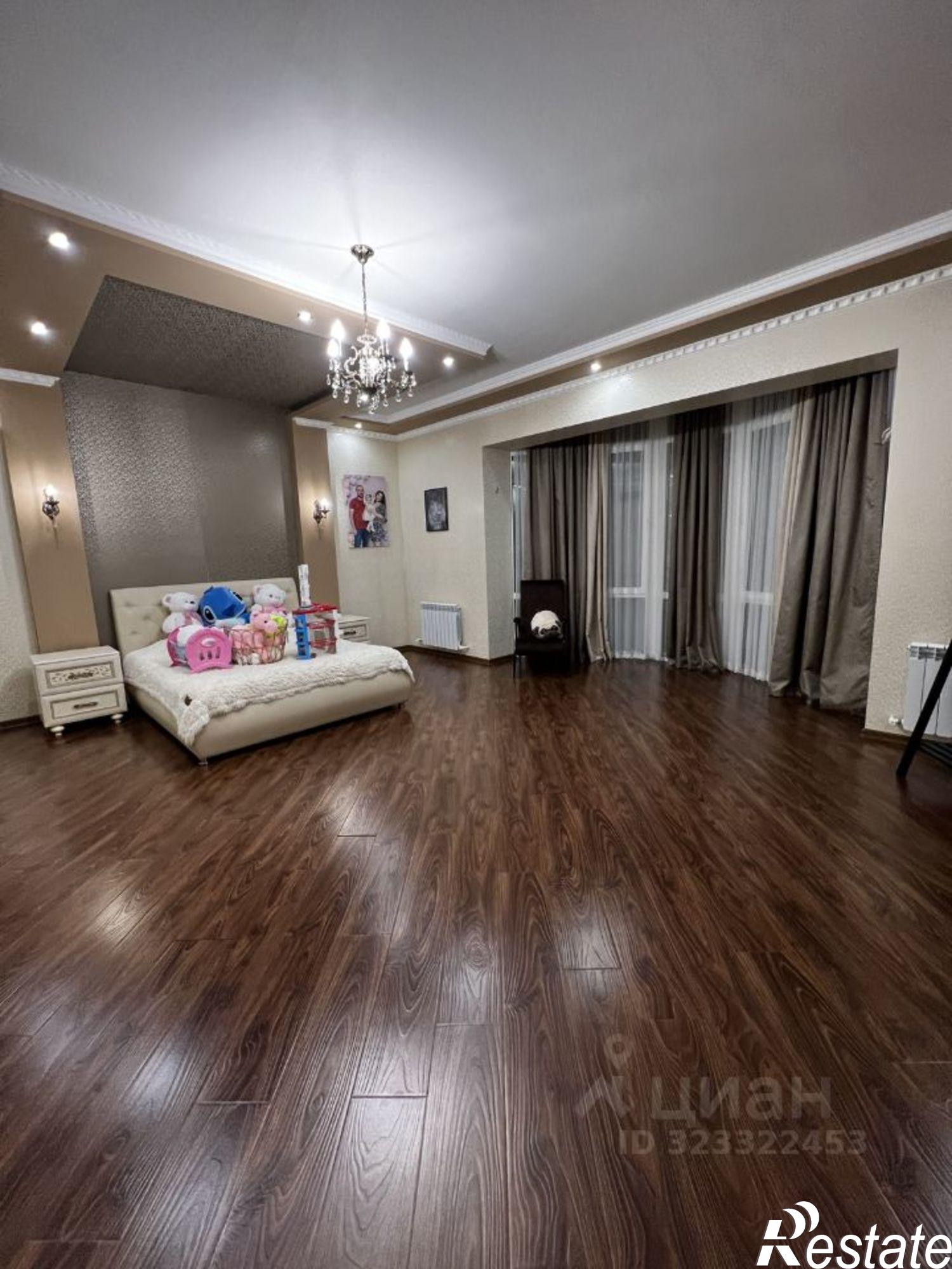 Купить дачу, дом, коттедж за 35 000 000 рублей на ул Афинская, 50