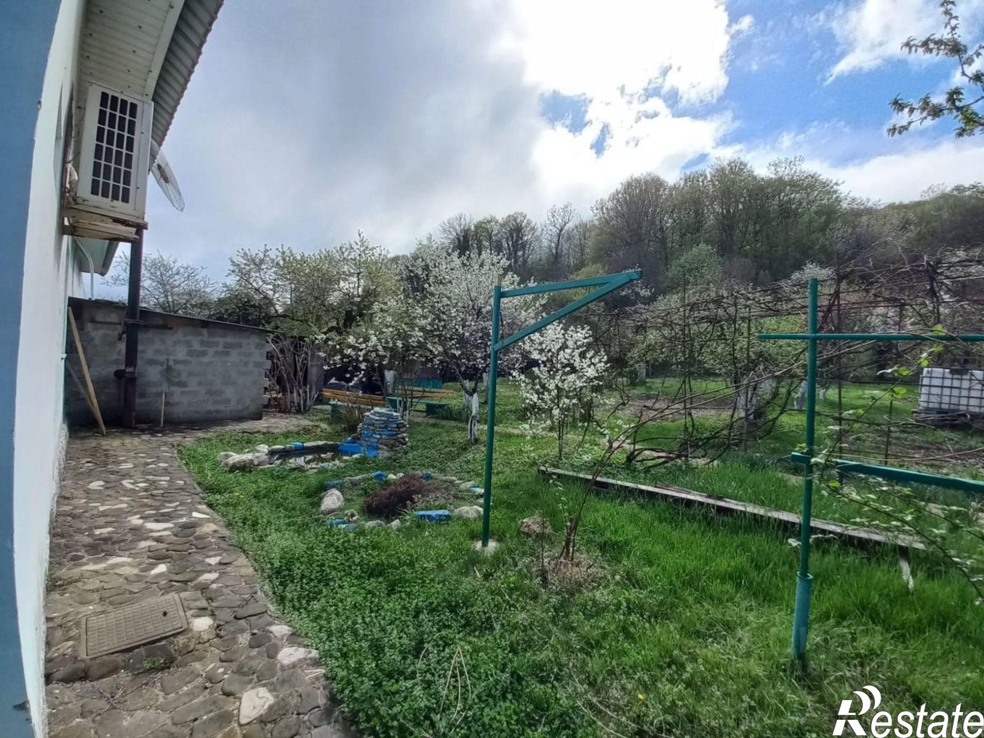 Купить дачу, дом, коттедж за 12 000 000 рублей на ул Светлая, 12