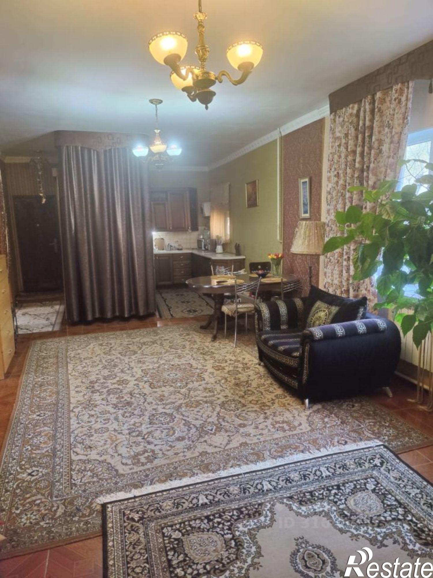 Купить дачу, дом, коттедж за 12 000 000 рублей на ул Светлая, 12