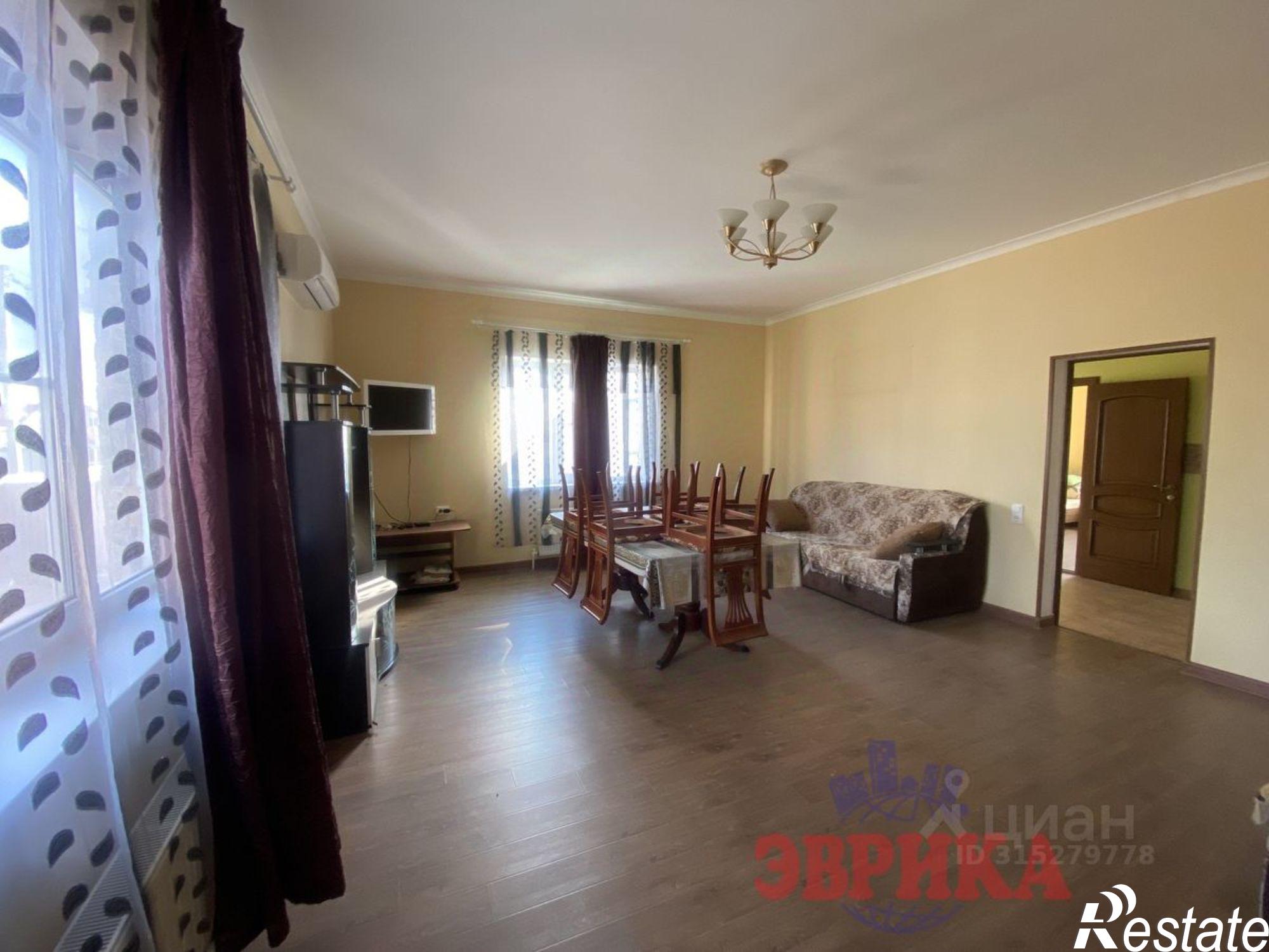 Сдать дачу, дом, коттедж за 150 000 рублей на улица Ветеранов, 7