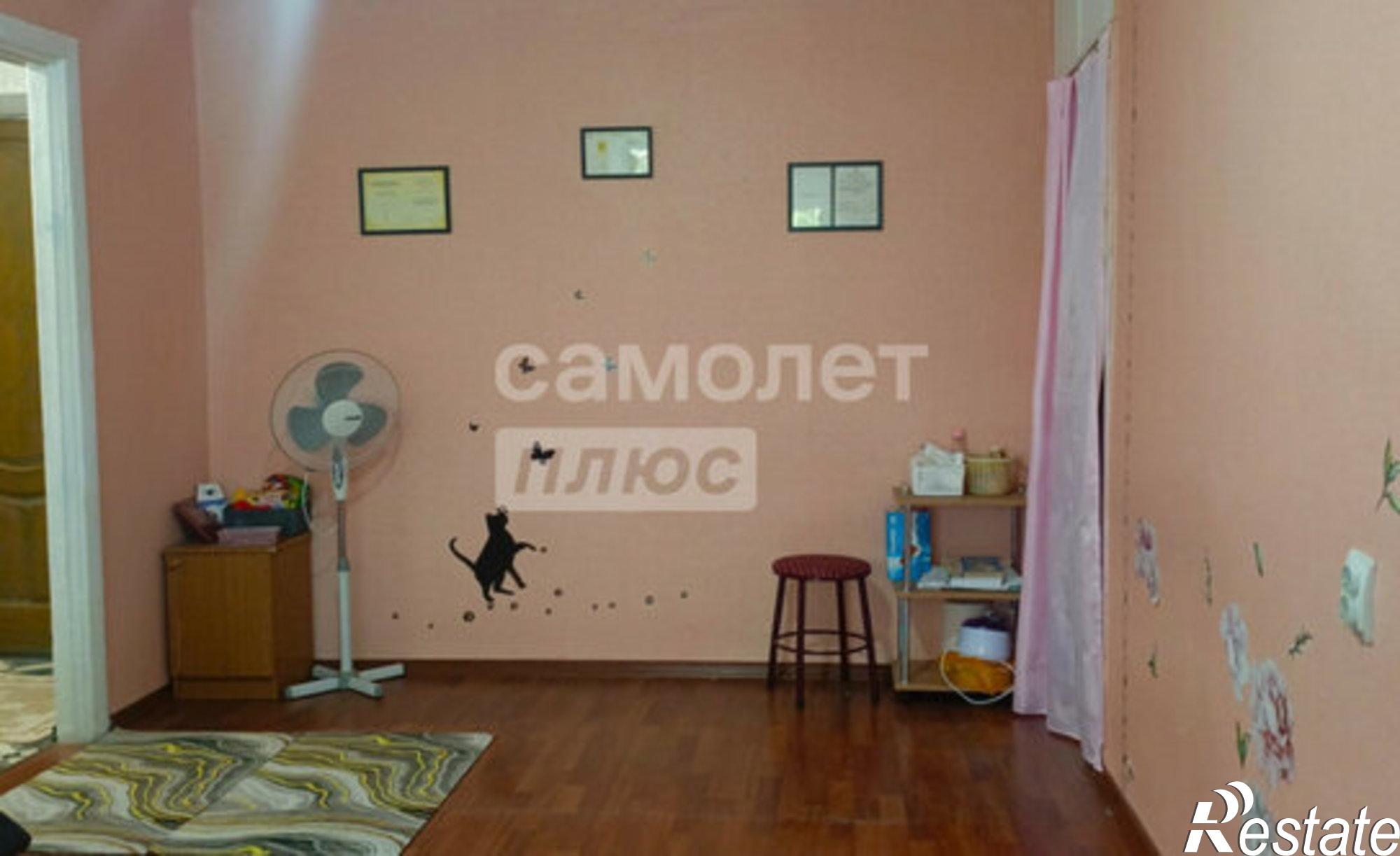 Купить квартиру за 2 000 000 рублей на Октябрьская улица, 219