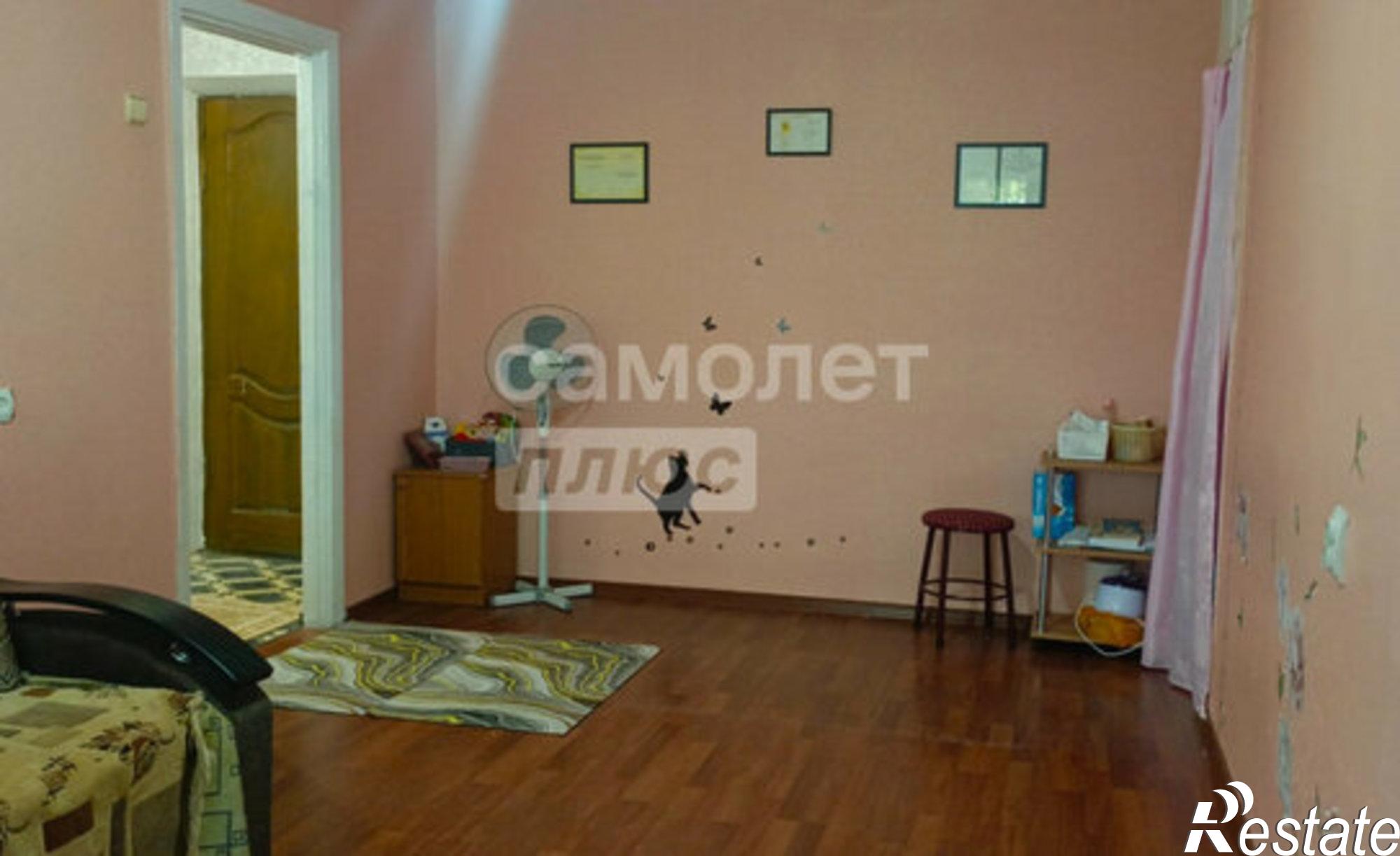 Купить квартиру за 2 000 000 рублей на Октябрьская улица, 219