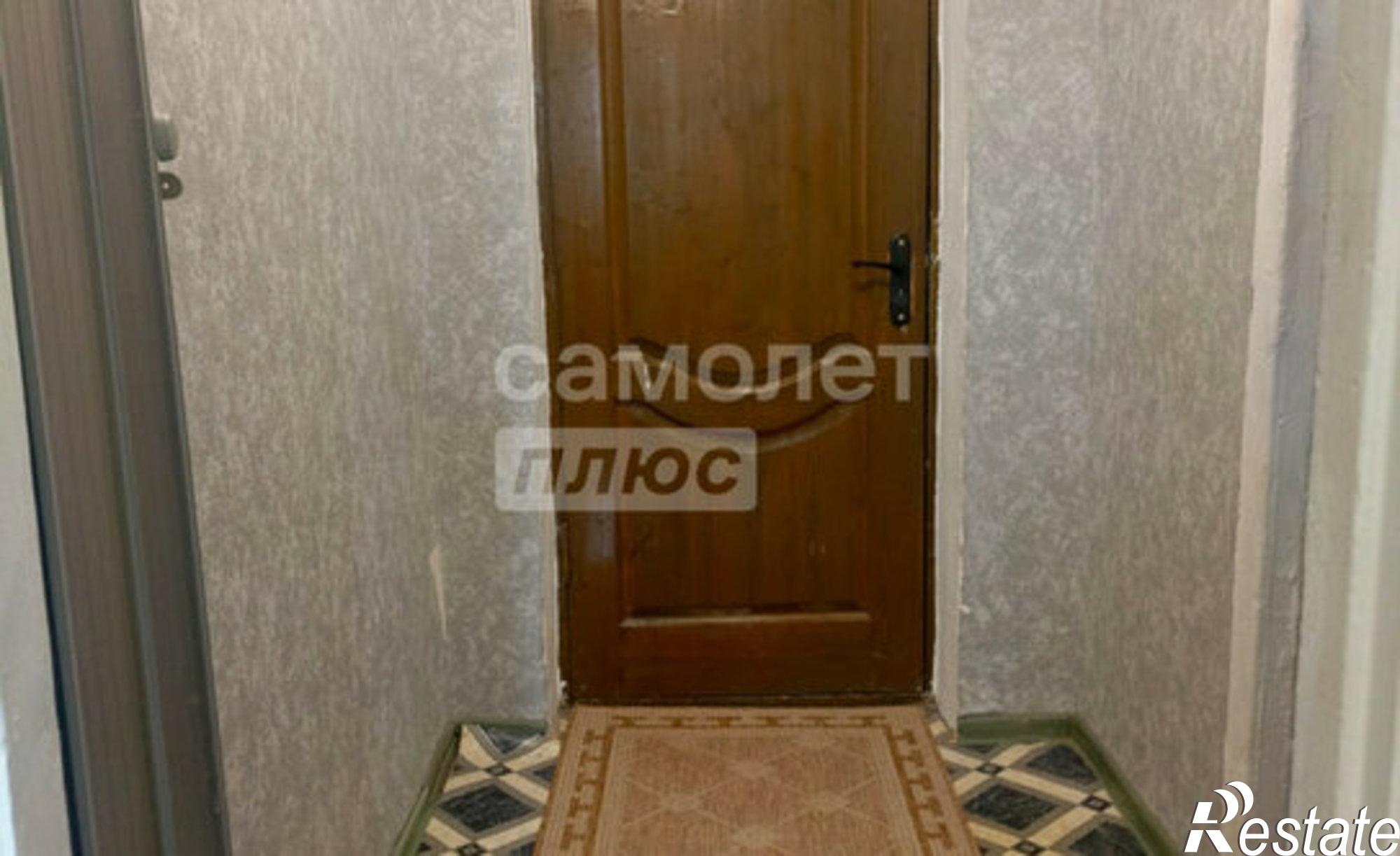 Купить квартиру за 2 000 000 рублей на Октябрьская улица, 219