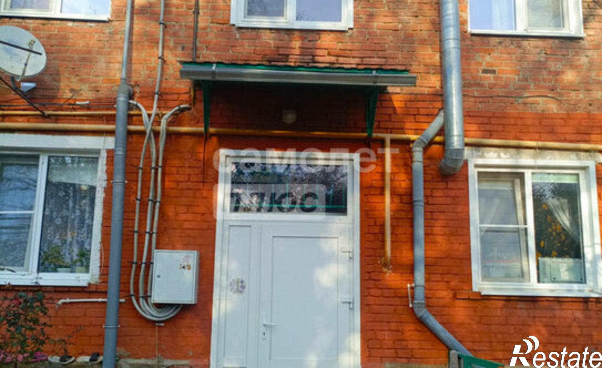 Купить квартиру за 2 000 000 рублей на Октябрьская улица, 219