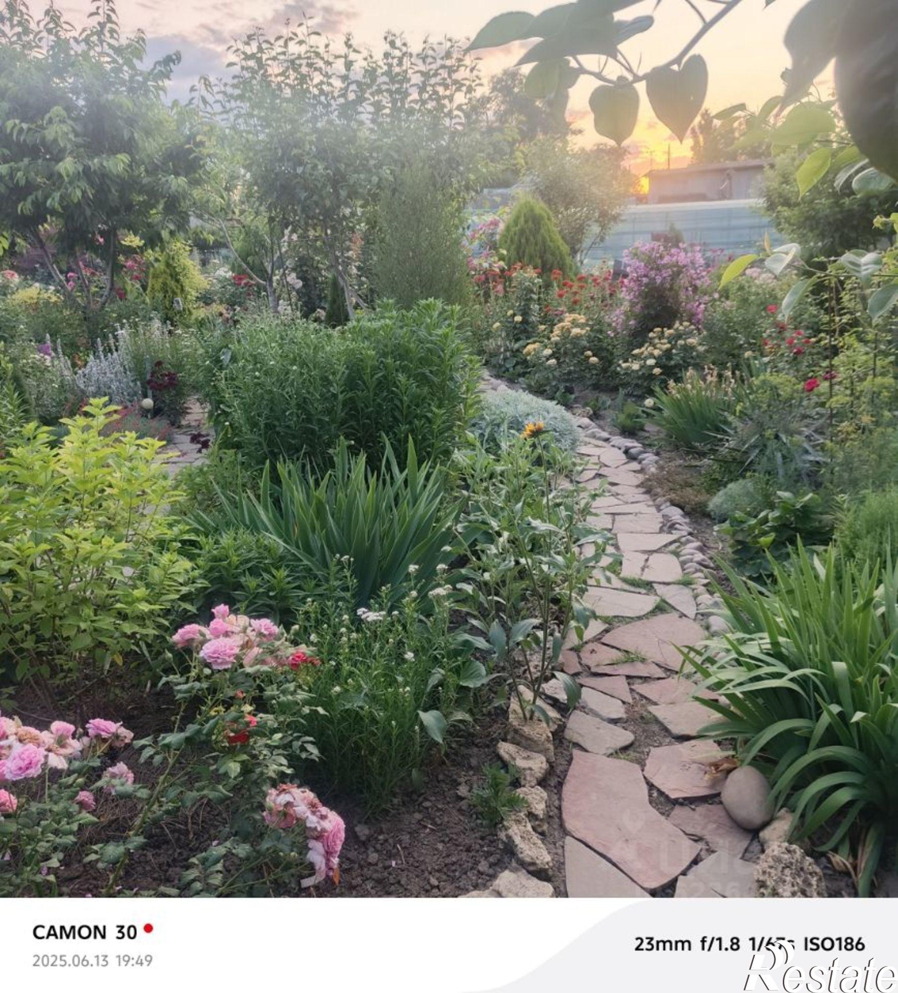 Купить дачу, дом, коттедж за 8 600 000 рублей на Крымский район