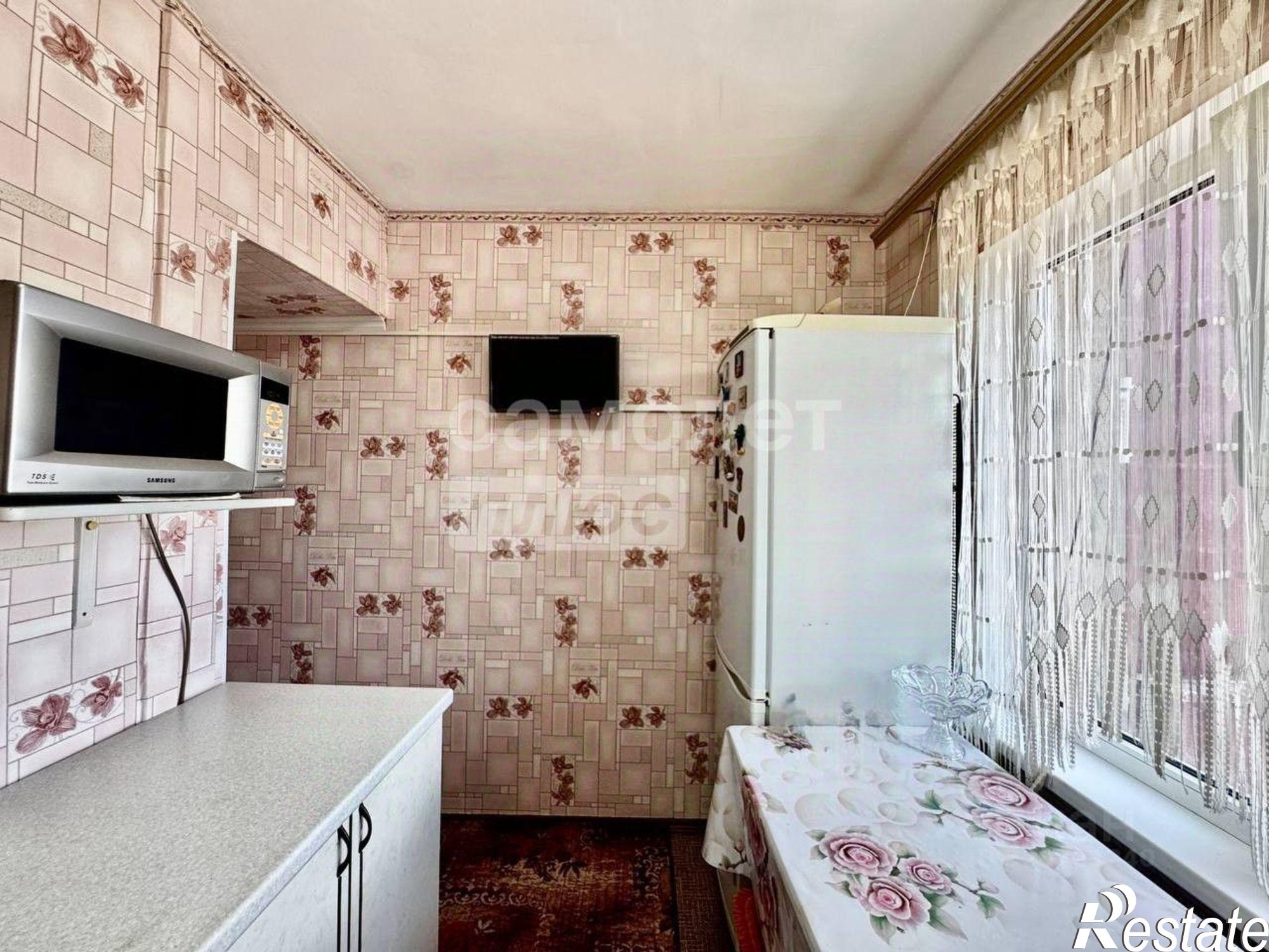 Купить квартиру за 3 500 000 рублей на улица Братьев Степановых, 30