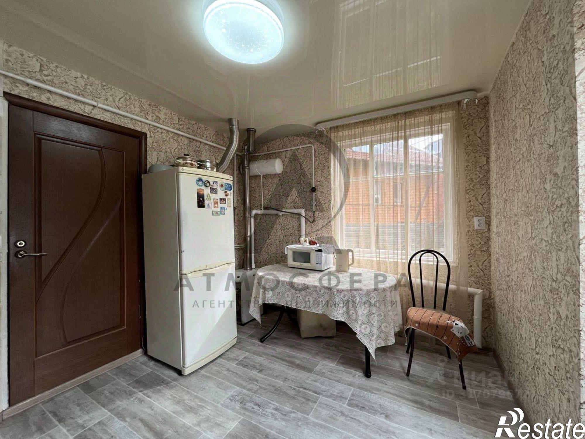 Купить квартиру за 4 000 000 рублей на Апшеронский район, Апшеронск г.