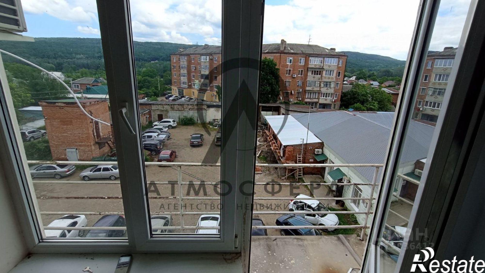 Купить квартиру за 5 600 000 рублей на Апшеронский район, Апшеронск г.