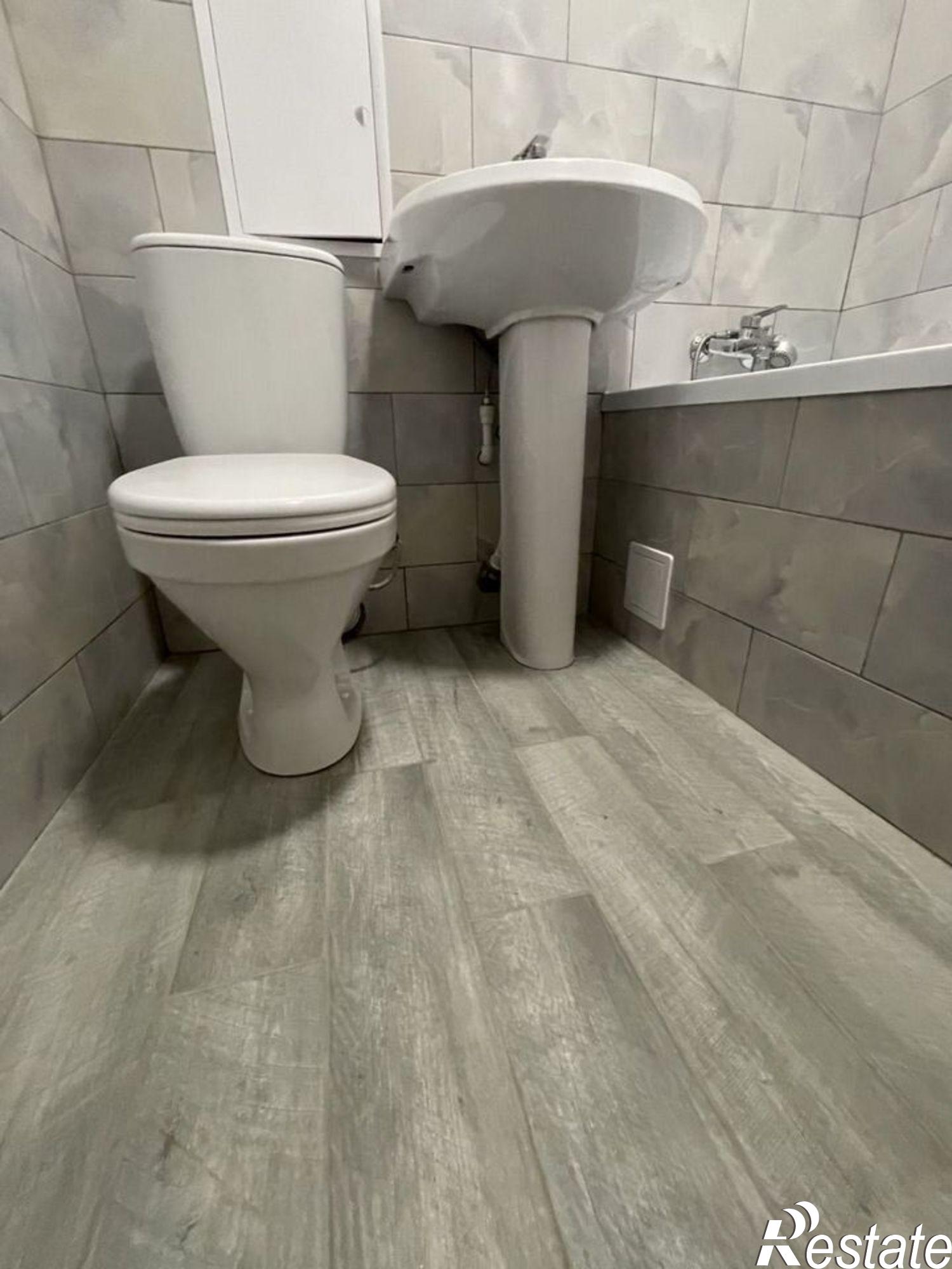 Купить квартиру за 2 970 000 рублей на улица Меньшикова, 81