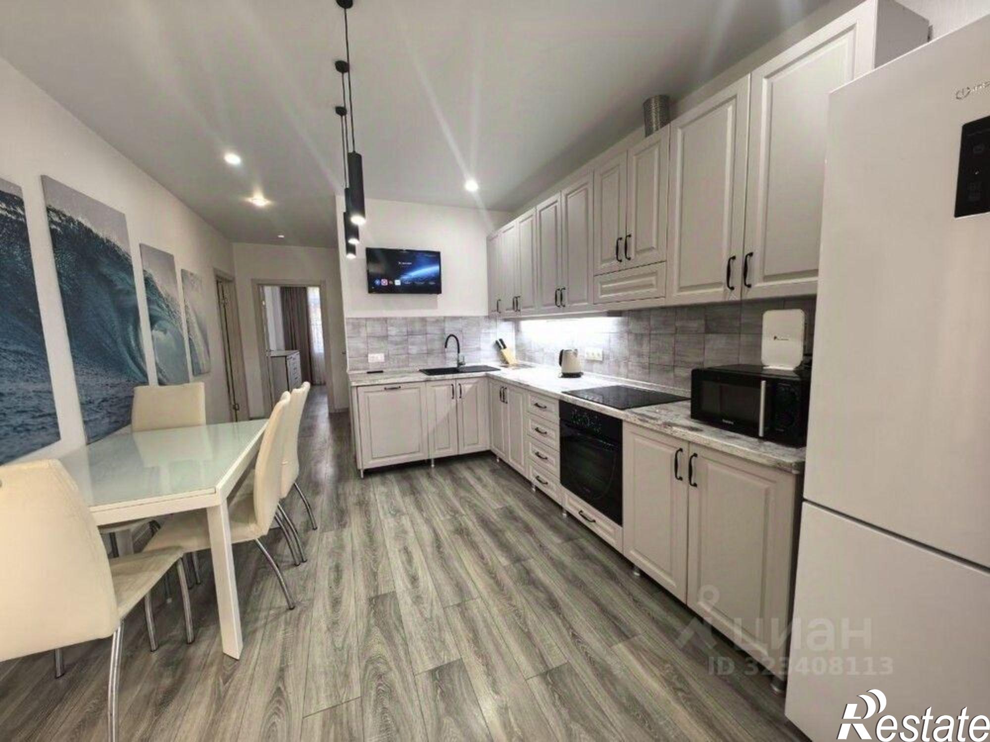 Купить квартиру за 14 400 000 рублей на Мирная улица, 11 к2