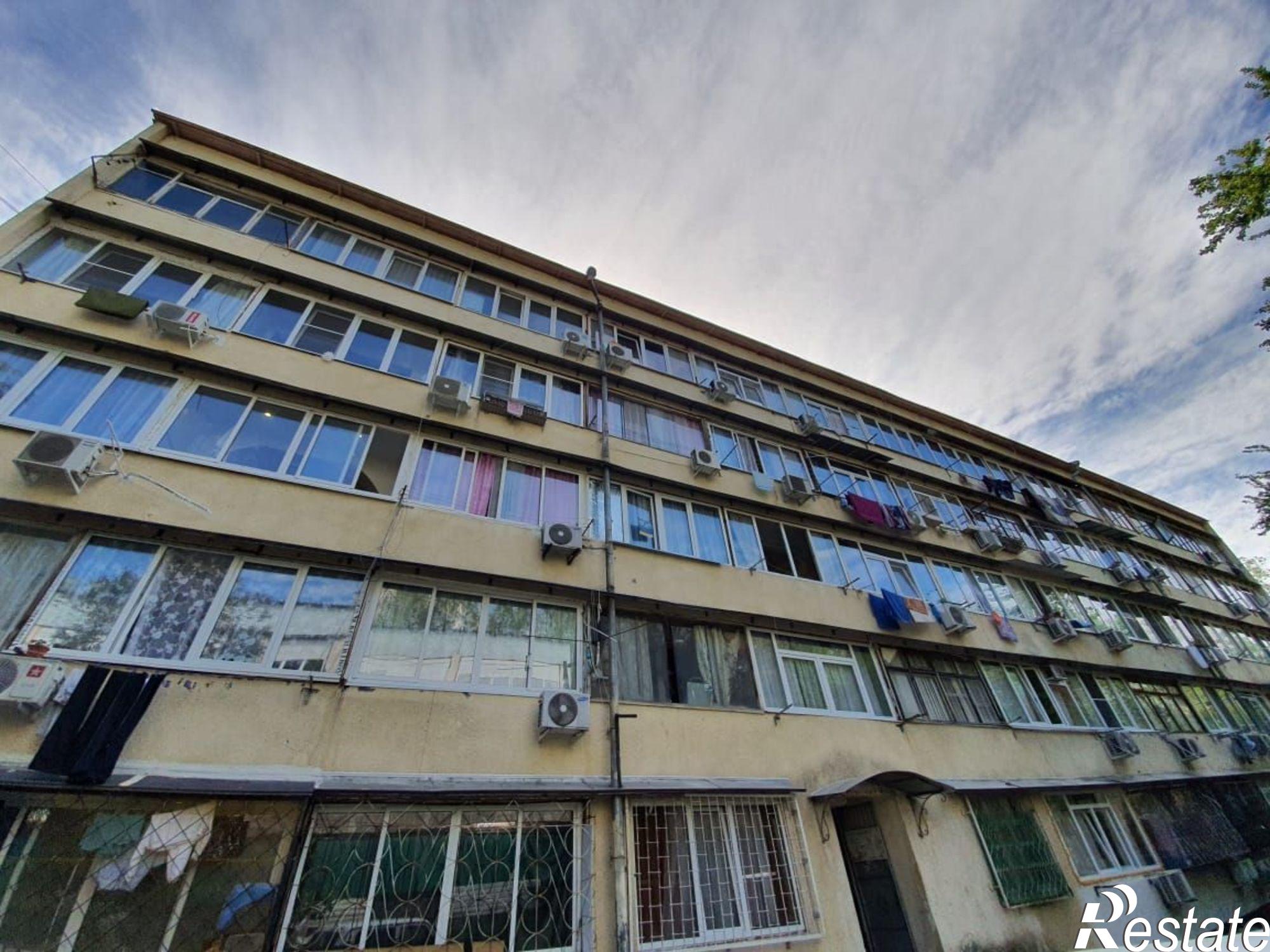 Купить квартиру за 4 000 000 рублей на Сочи, микрорайон Донская