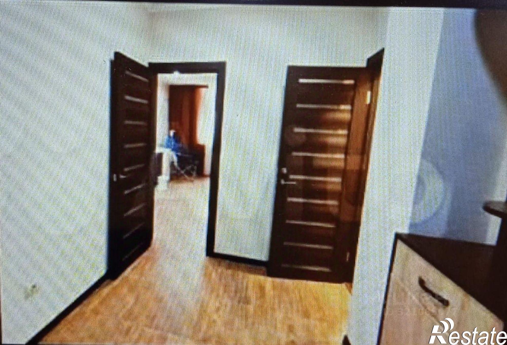 Купить квартиру за 100 000 000 рублей на Центральная улица, 1Б