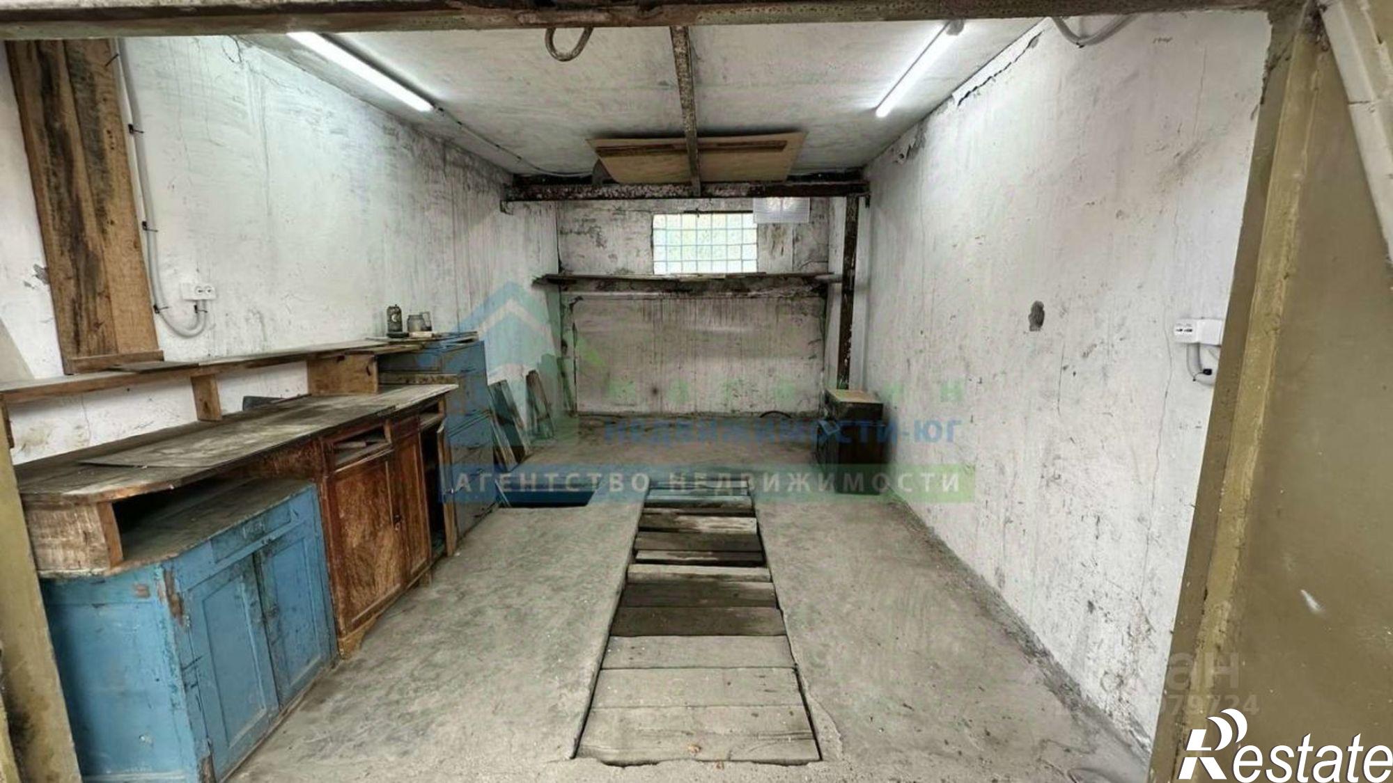 Купить гараж, место в паркинге за 1 088 200 рублей на Новороссийск, улица Днестровская