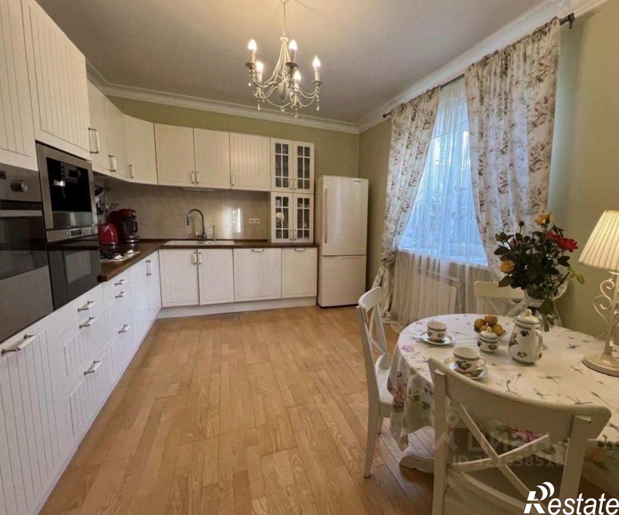 Купить дачу, дом, коттедж за 13 990 000 рублей на Кавказский район