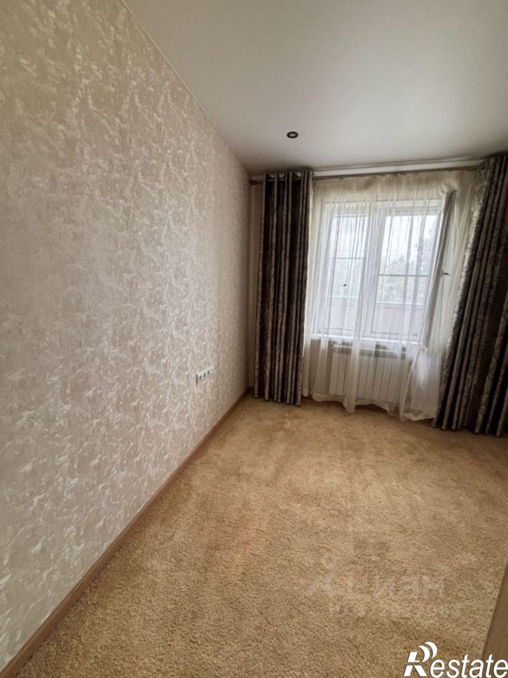 3-комн квартира Красная улица, 8,  д. 8