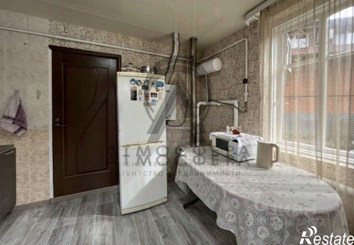 2-комн квартира Апшеронский район, Апшеронск г.