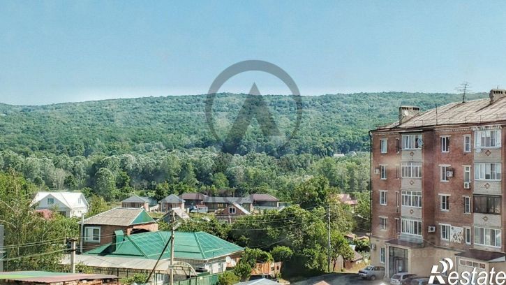 2-комн квартира Апшеронский район, Апшеронск г.