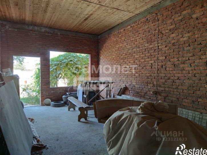 Отдельное здание Абинск г., Абинский, Московская ул.