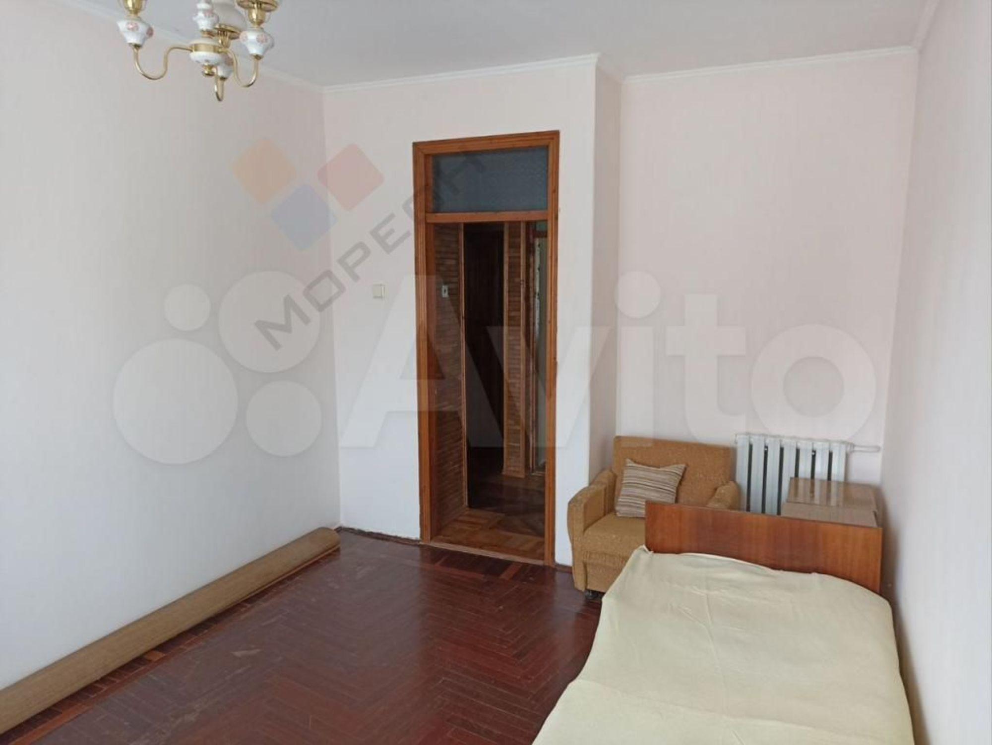 Купить дачу, дом, коттедж за 13 000 000 рублей на 2-я Гвардейская ул, 13