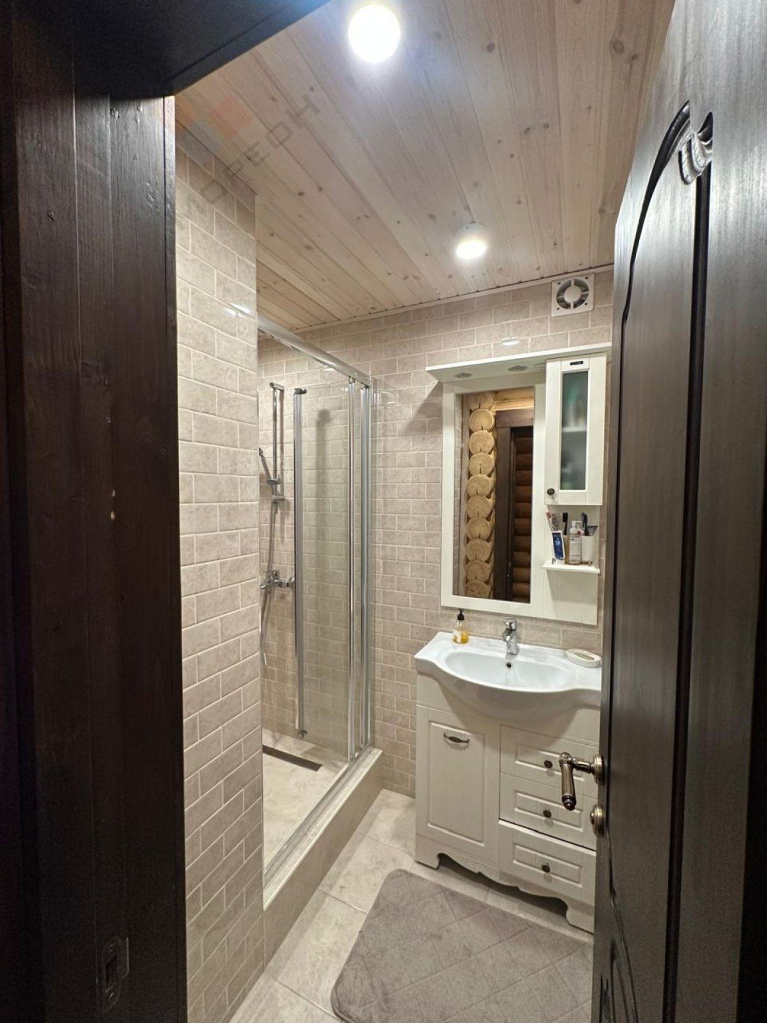 Купить дачу, дом, коттедж за 15 000 000 рублей на улица Чкалова, 18