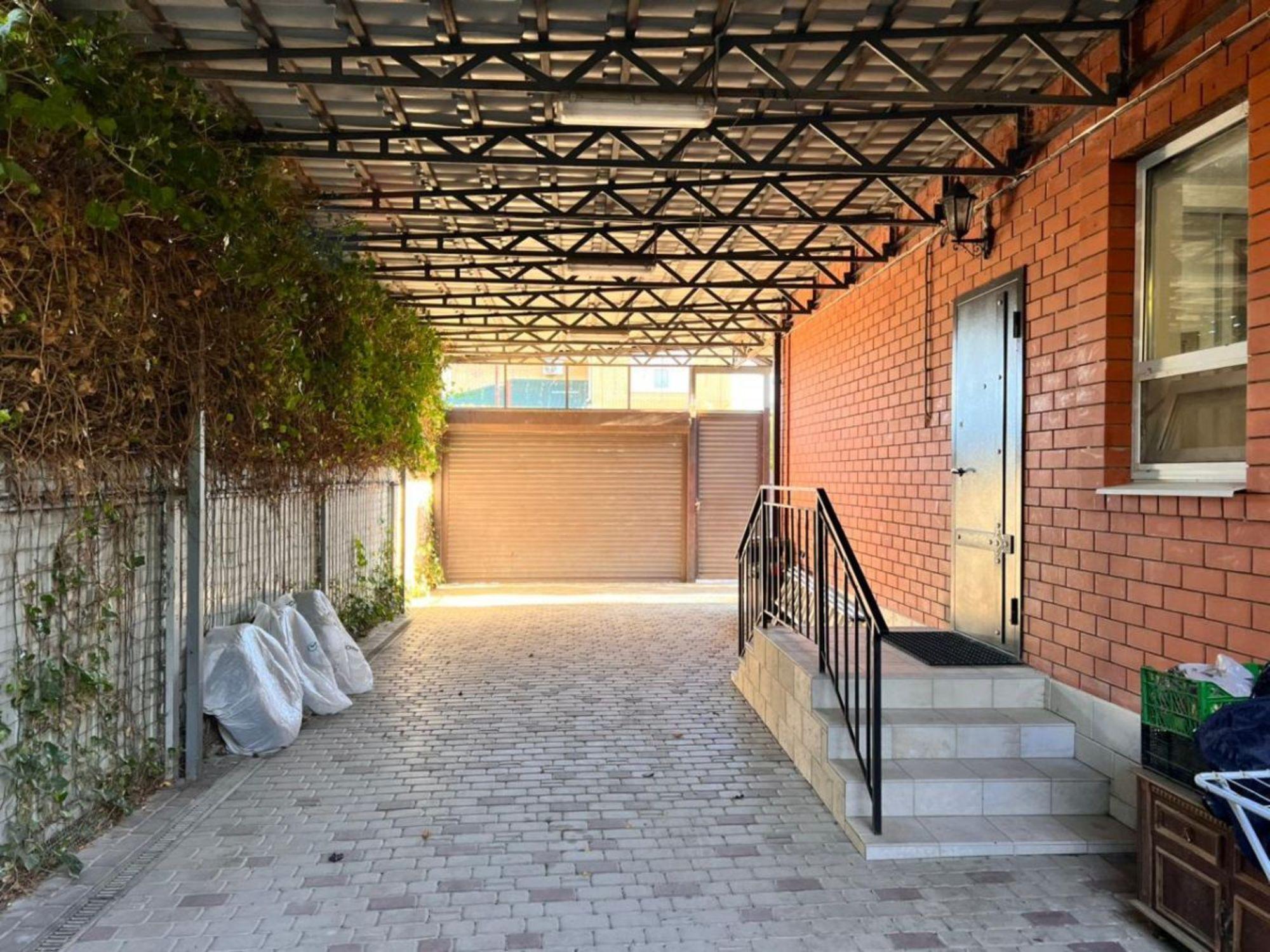 Купить дачу, дом, коттедж за 15 800 000 рублей на Красноармейский пер, 99