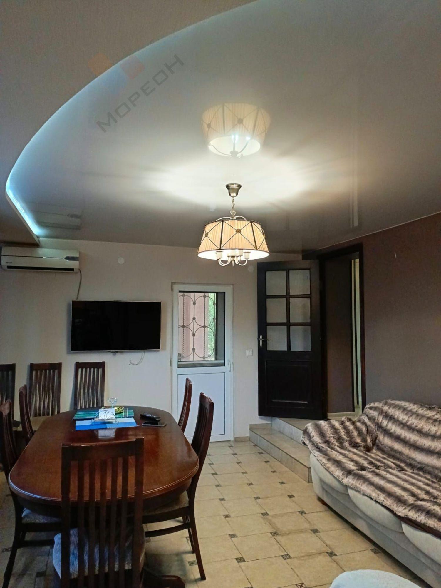 Купить дачу, дом, коттедж за 12 000 000 рублей на Краснодарская ул, 47