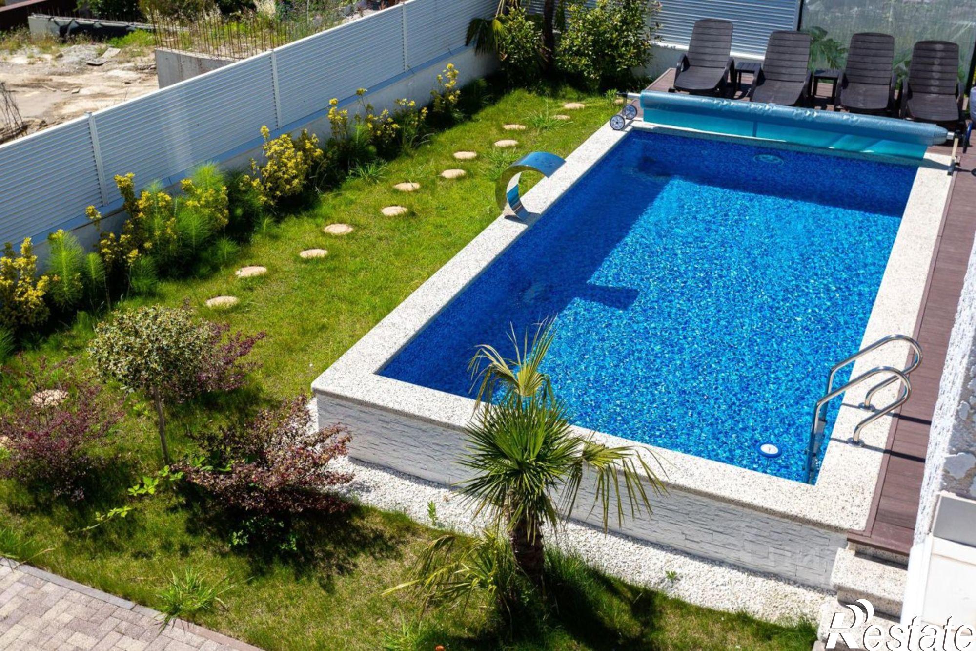 Сдать дачу, дом, коттедж за 350 000 рублей на Сочи